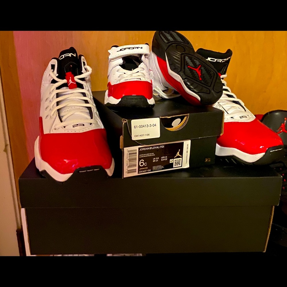 Nike Air Jordan B’loyal 6C & 7y Blk, Red & White